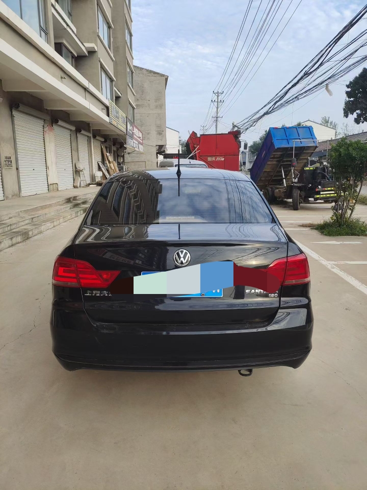 邯郸17年大众桑塔纳5