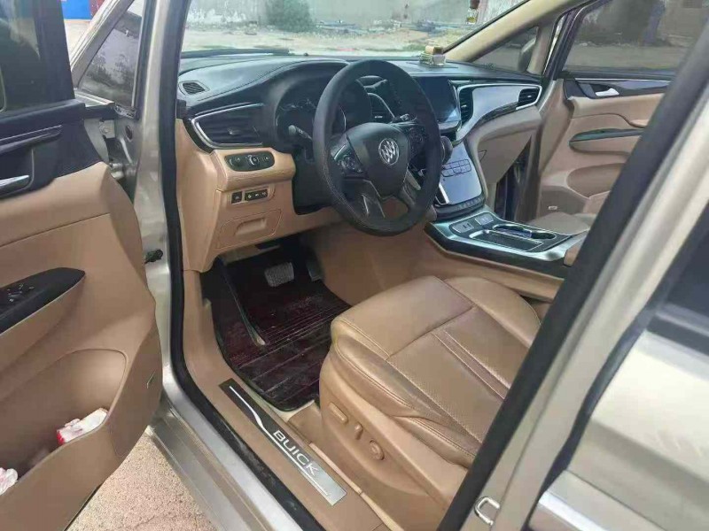 平顶山18年别克GL82