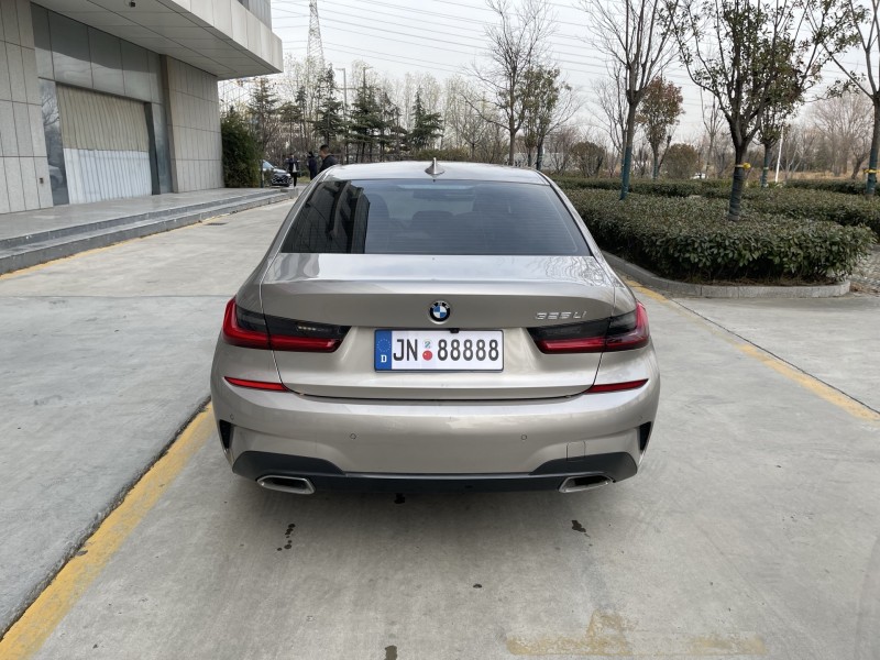 济宁20年宝马3系9