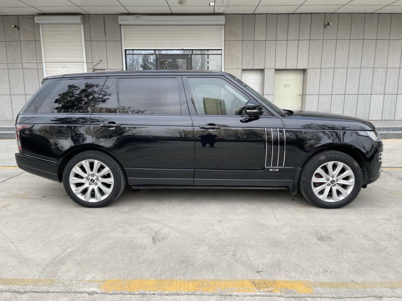 淄博14年路虎揽胜8