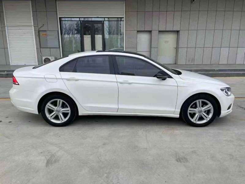 济宁17年大众凌渡7