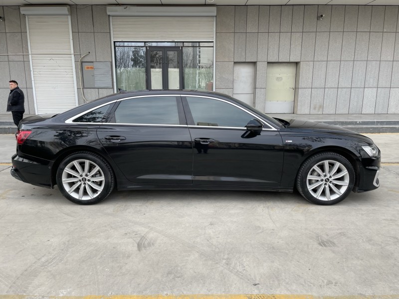 济宁24年奥迪A6L3