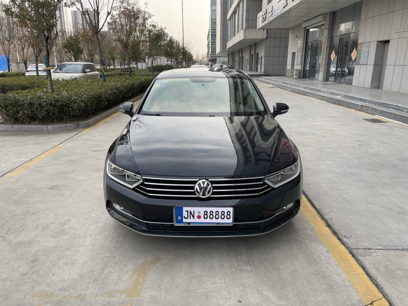 济宁18年大众迈腾1