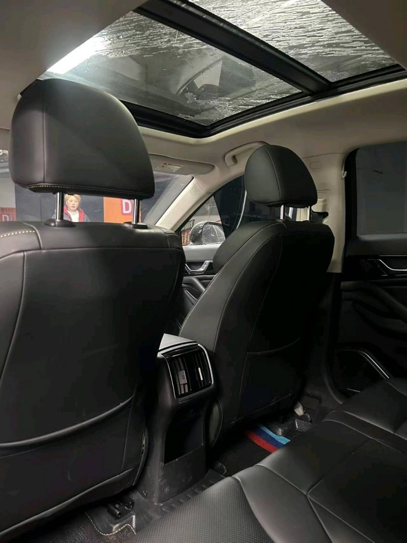 成都24年奔腾B704