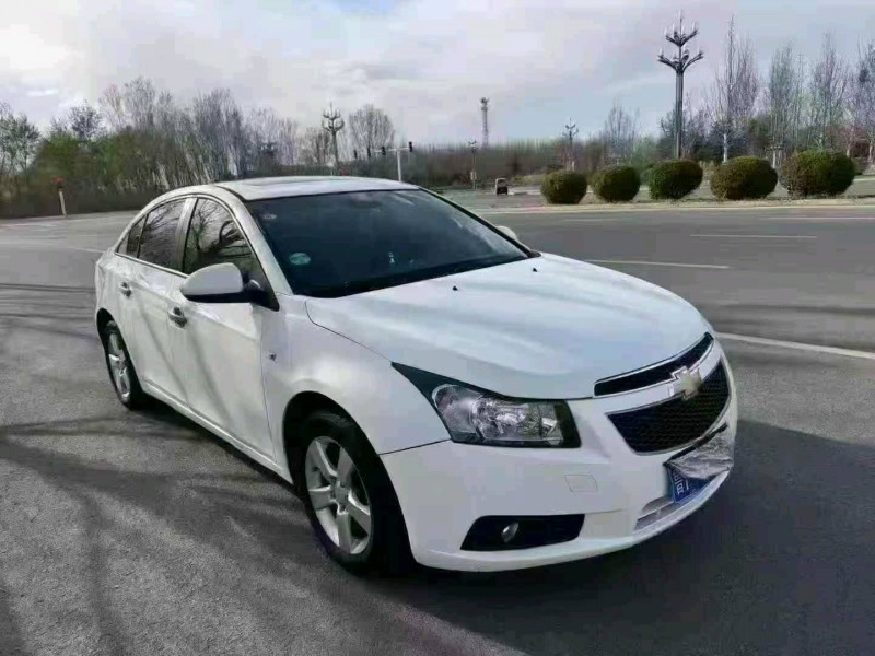 廊坊12年雪佛兰科鲁兹3