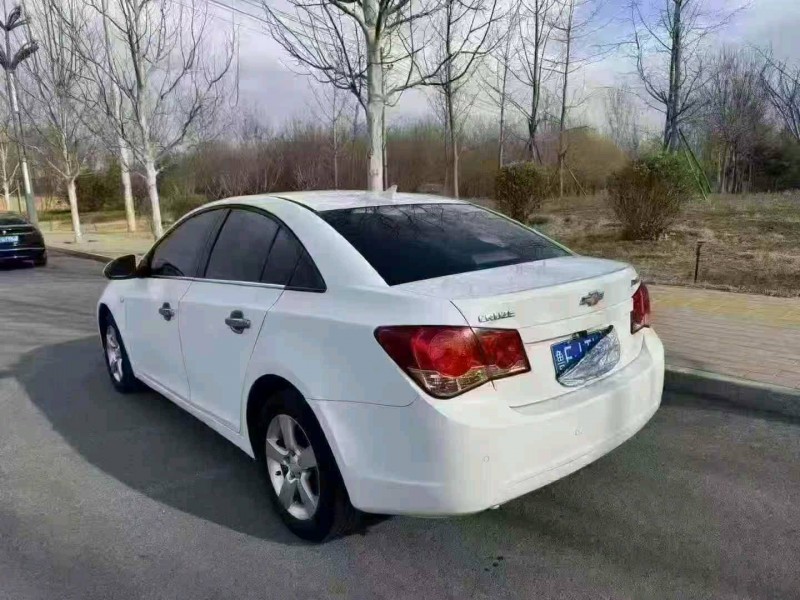 廊坊12年雪佛兰科鲁兹8