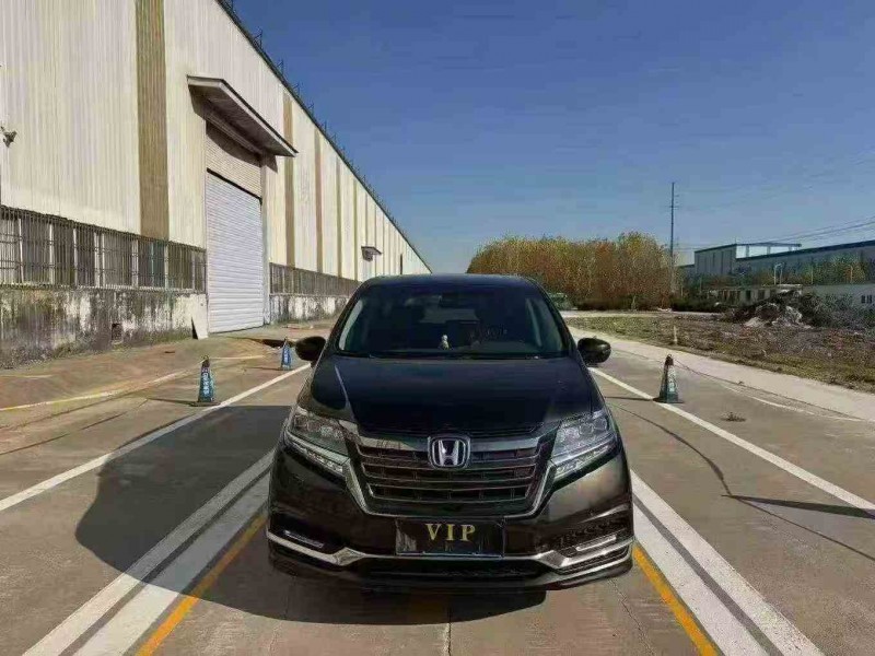 菏泽21年本田艾力绅1