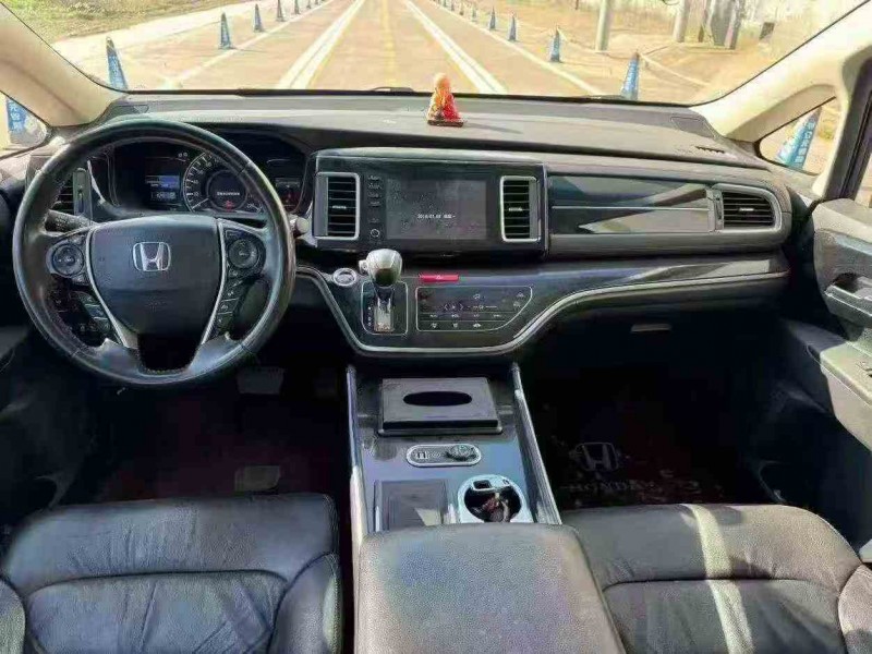 菏泽21年本田艾力绅6