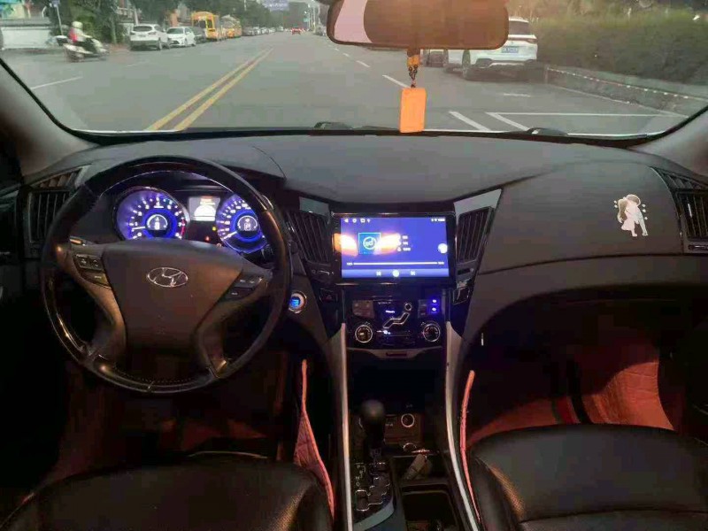 佛山15年现代索纳塔3