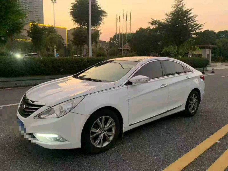 佛山15年现代索纳塔6