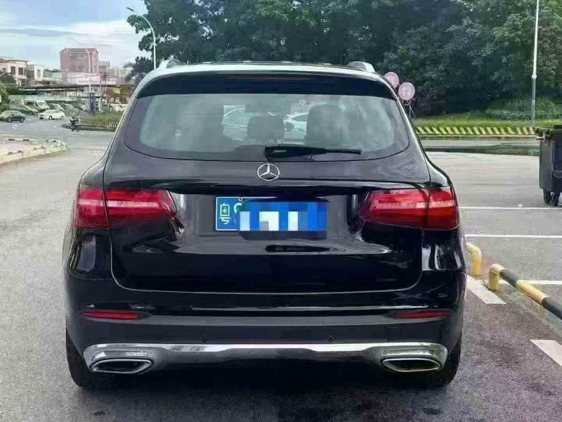 江门19年奔驰GLC9