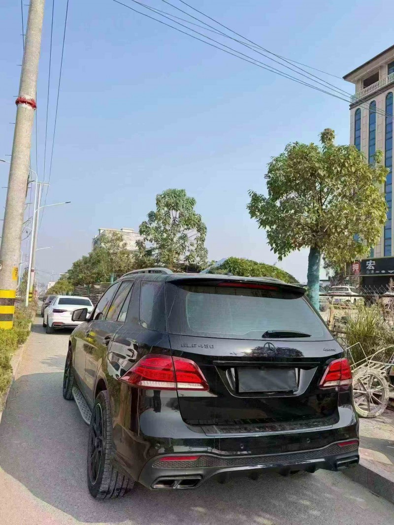 衡阳17年奔驰GLE8