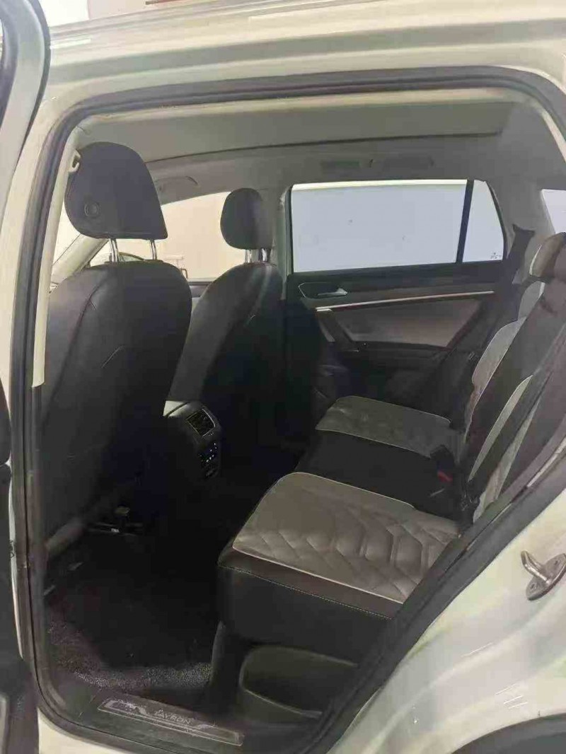 毕节22年大众探岳5