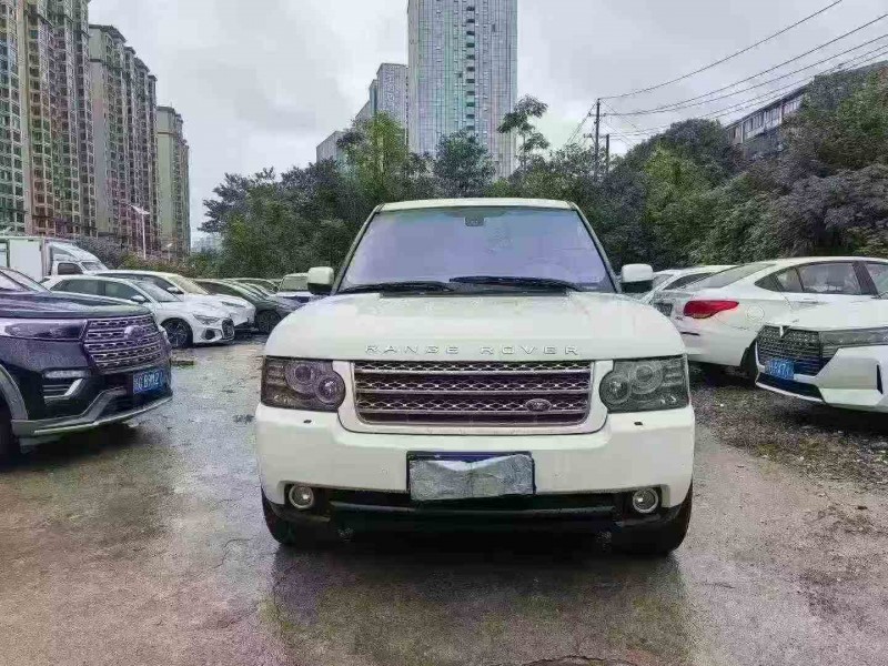 张家界13年路虎揽胜1