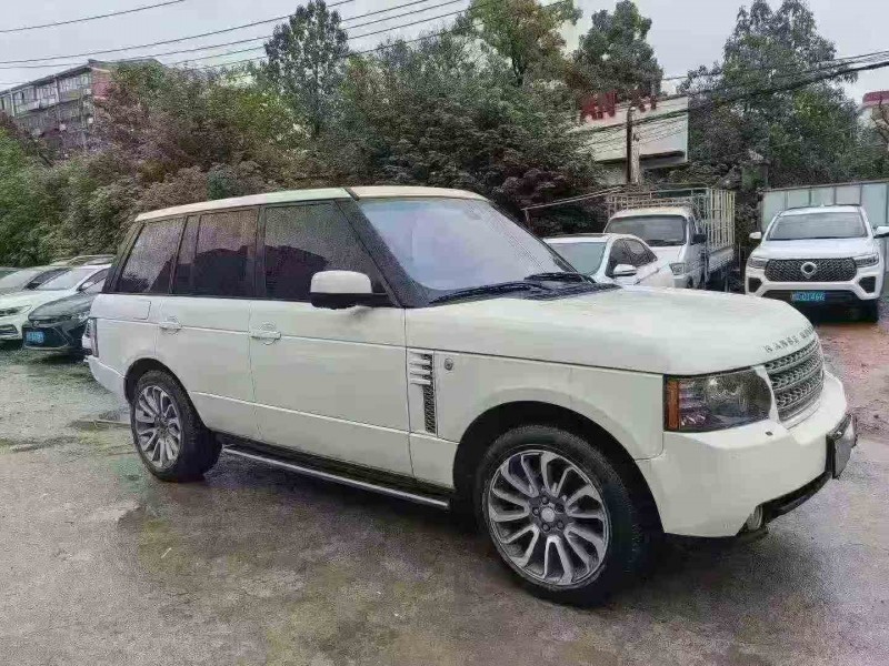 张家界13年路虎揽胜2