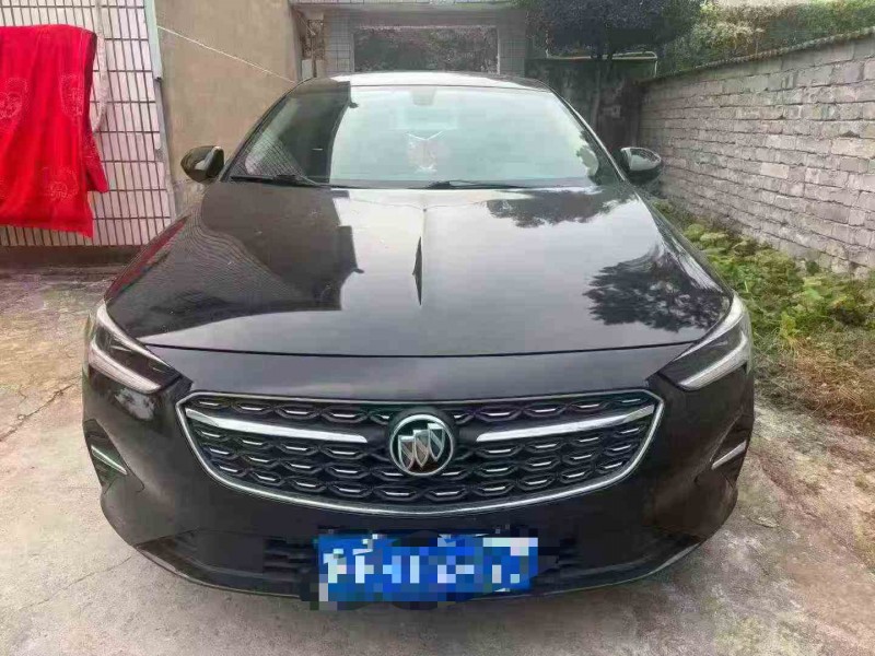 蚌埠21年别克君威1