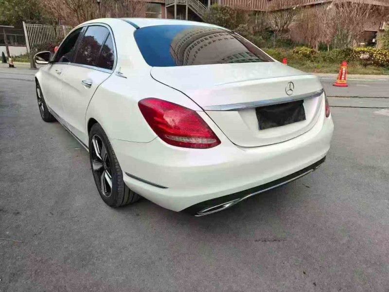 六盘水15年奔驰C7