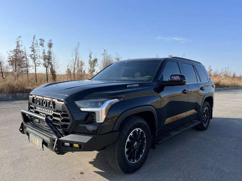 盐城25年丰田红杉2