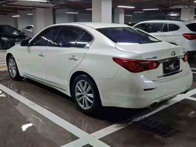 遵义17年英菲尼迪Q50L3