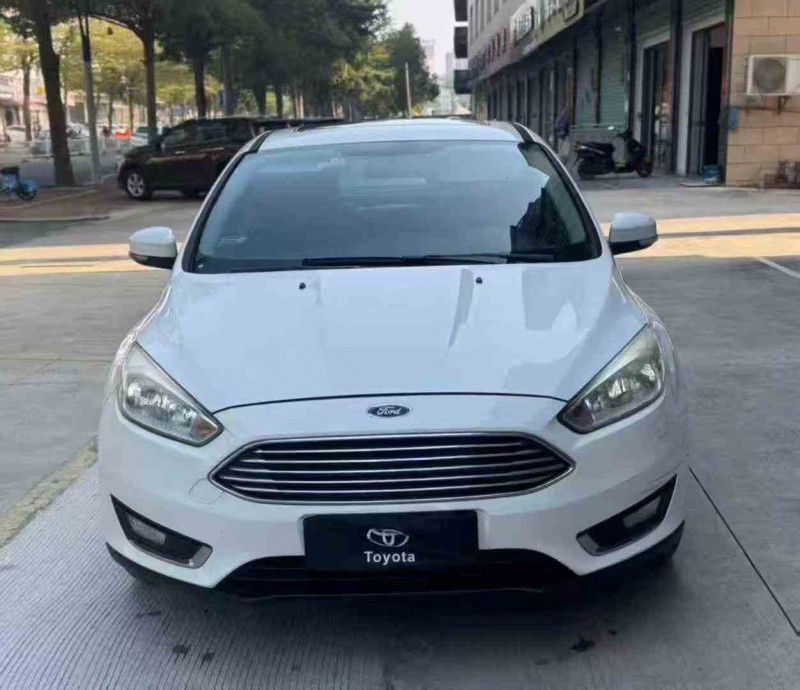 莆田18年福特福克斯1