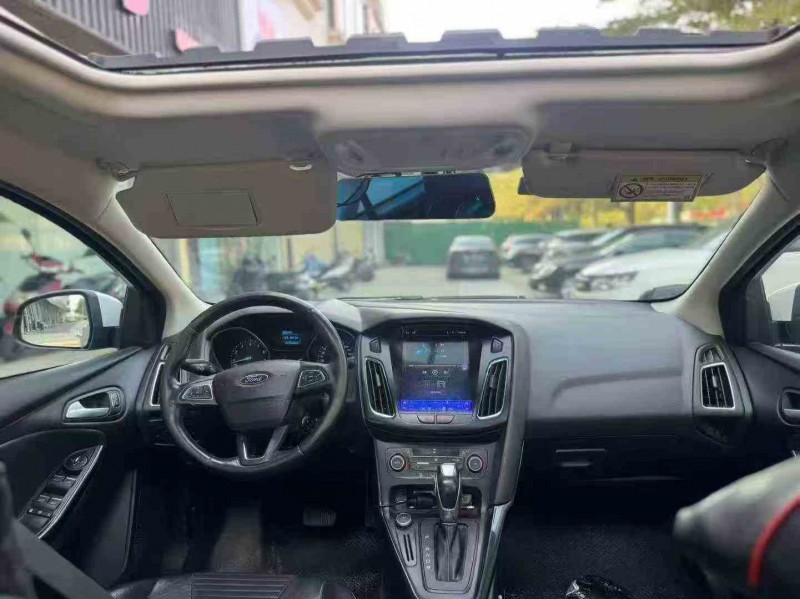 莆田18年福特福克斯6