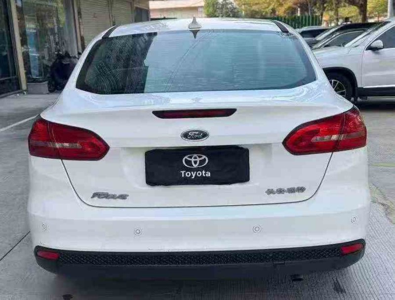 莆田18年福特福克斯9