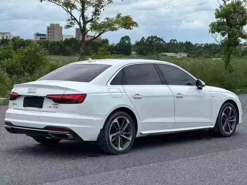 湛江21年奥迪A4L8