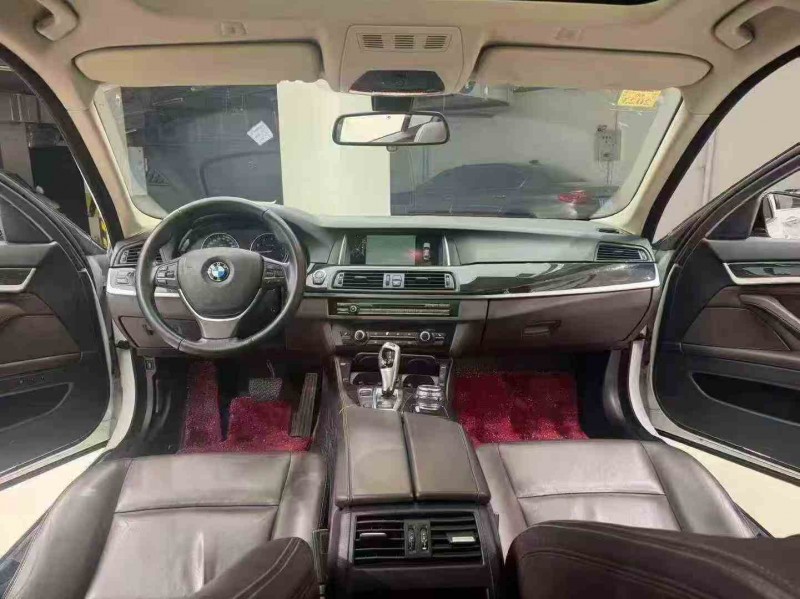 攀枝花15年宝马5系9