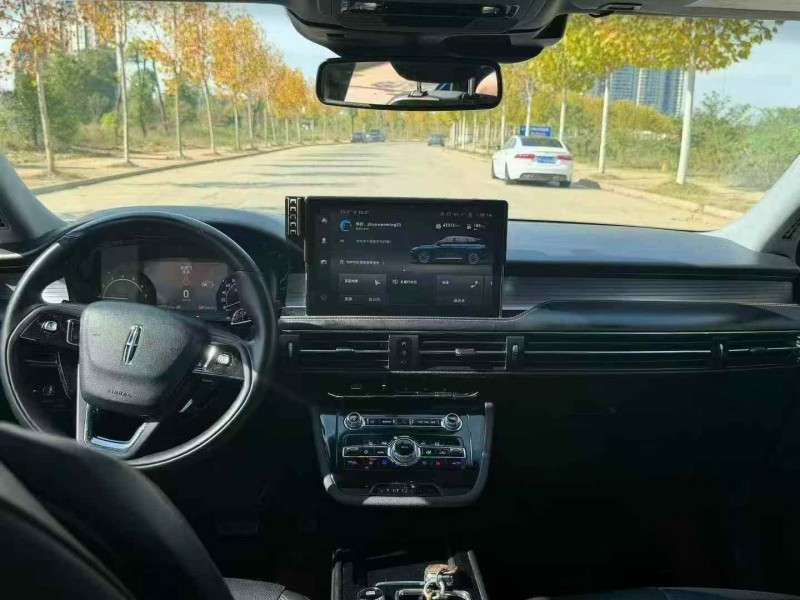 枣庄21年林肯冒险家4