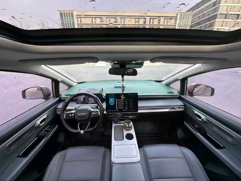 广州24年传祺埃安Y8