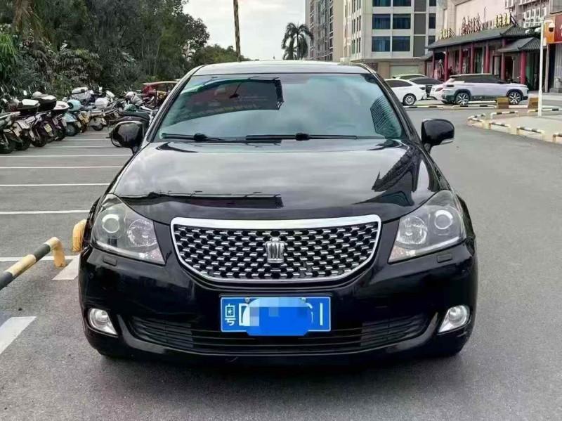 佛山12年丰田皇冠1