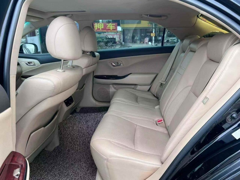 佛山12年丰田皇冠6