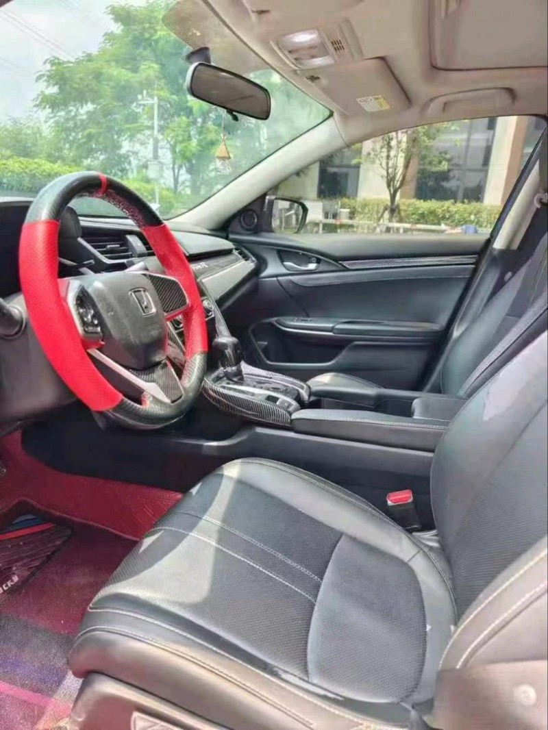 广州21年本田思域5