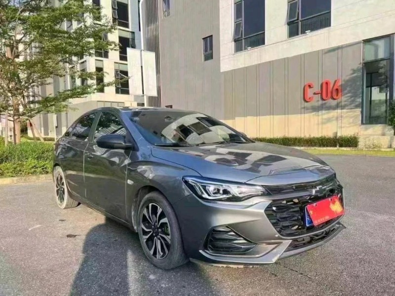 广州22年雪佛兰科鲁泽2