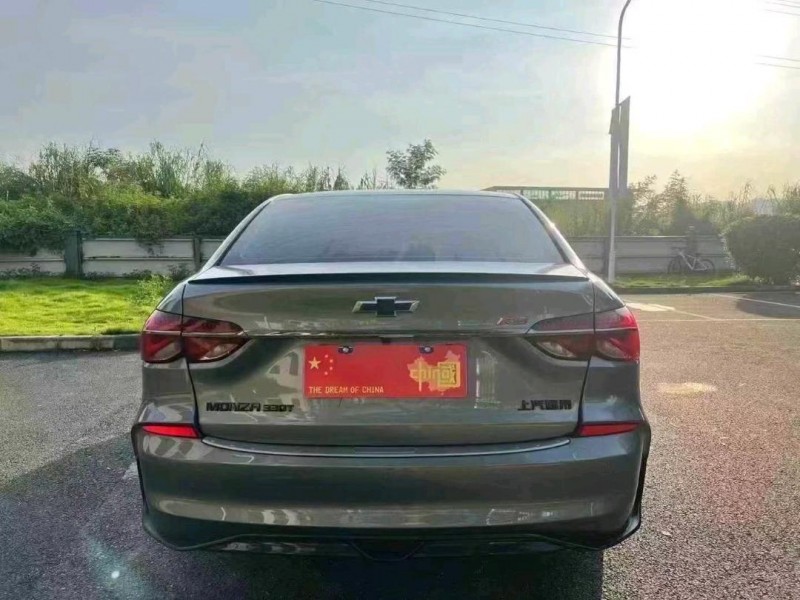 广州22年雪佛兰科鲁泽4