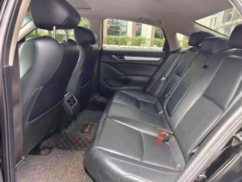 广州20年本田雅阁6