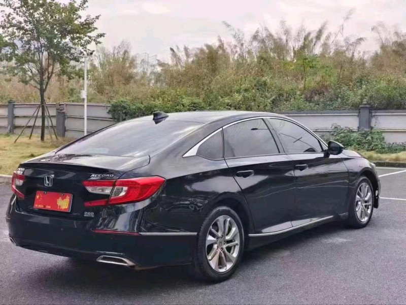 广州20年本田雅阁8