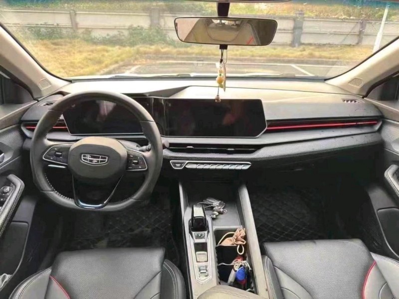 广州22年吉利帝豪9