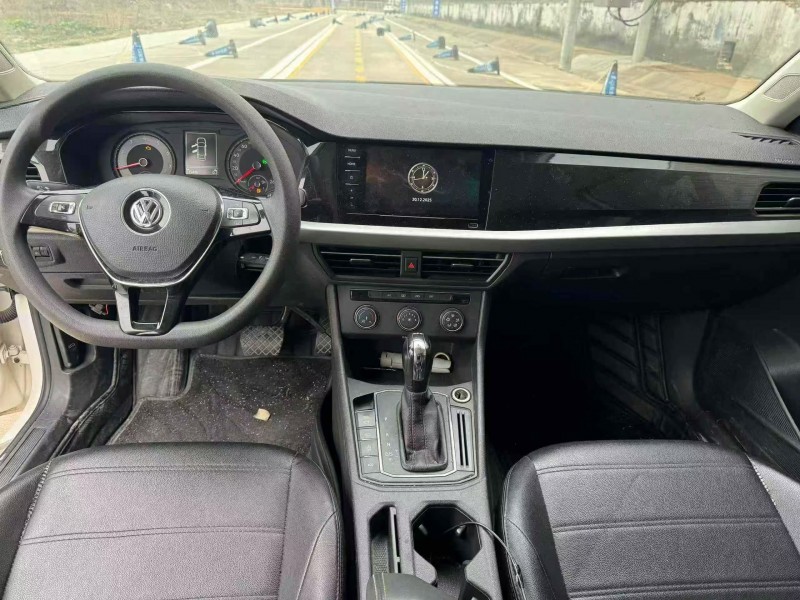 菏泽19年大众朗逸4