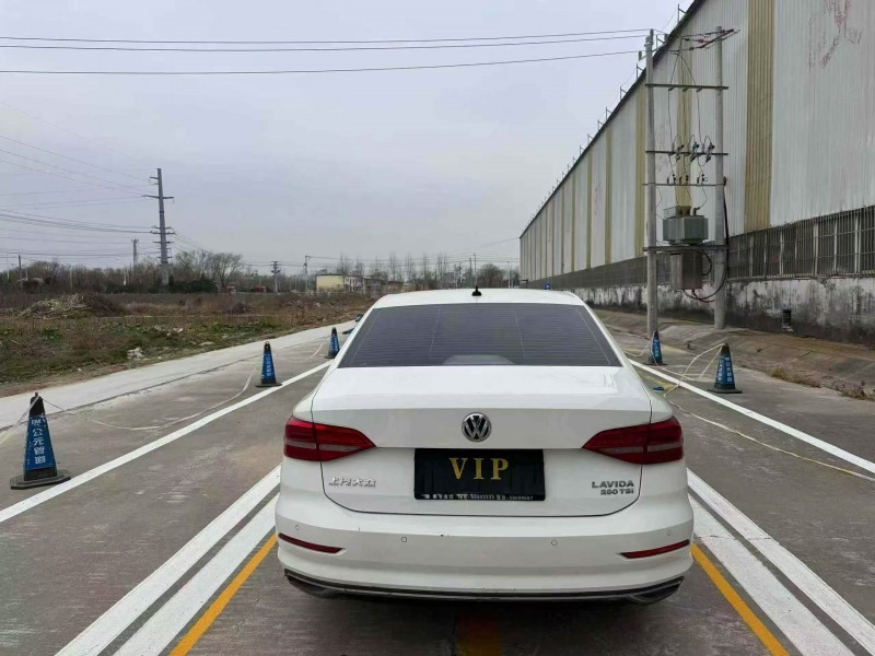 菏泽19年大众朗逸9