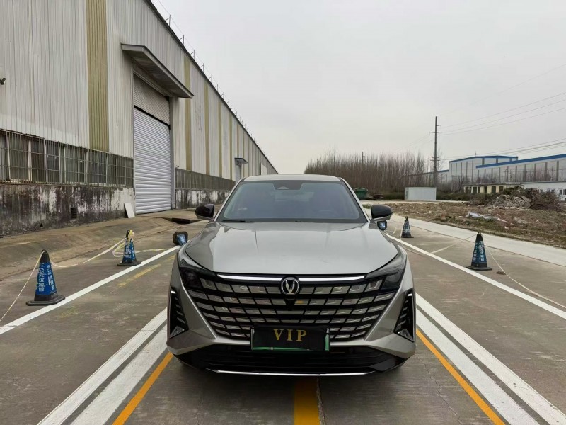 菏泽25年长安汽车UNI1