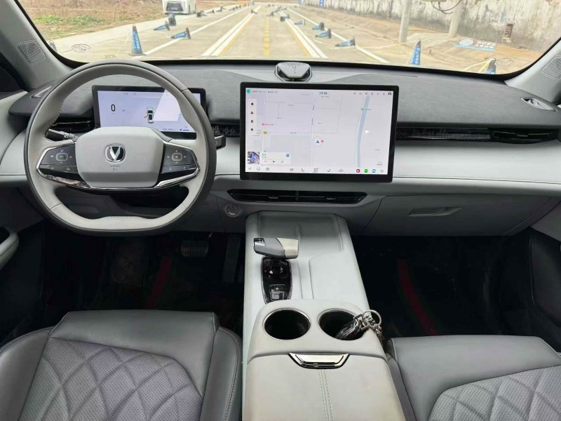 菏泽25年长安汽车UNI4