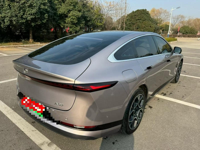 济宁25年长安汽车启源9