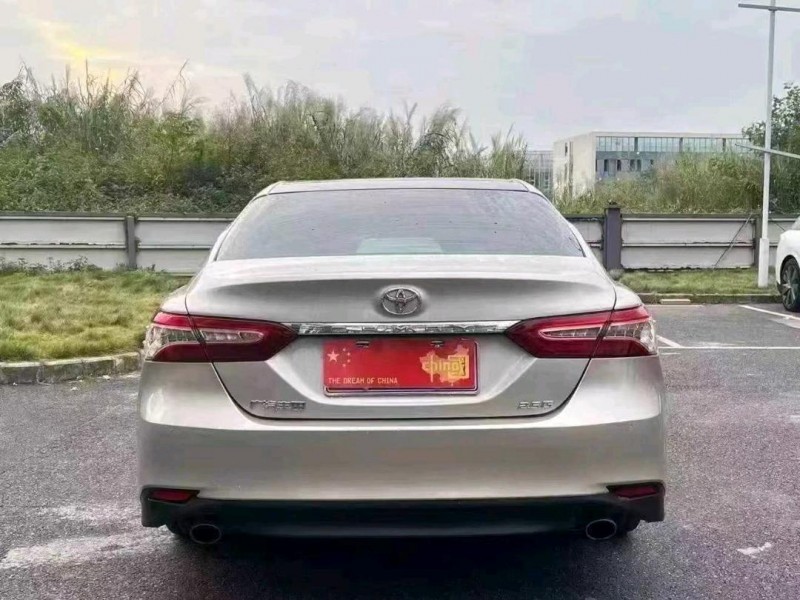 广州21年丰田凯美瑞4