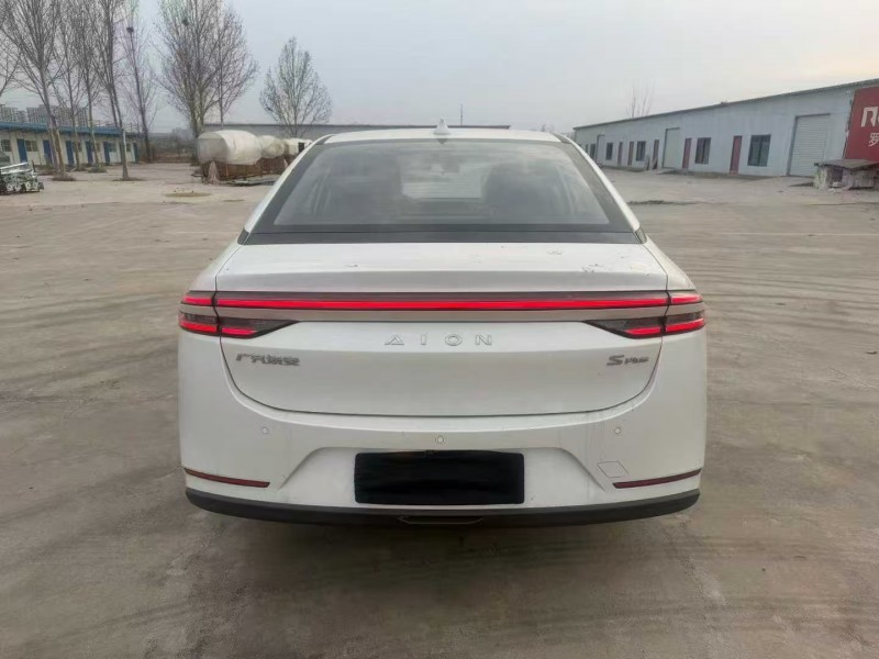 菏泽25年传祺埃安S9