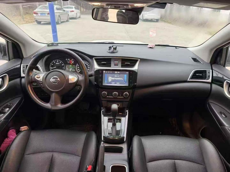 安阳20年日产轩逸4