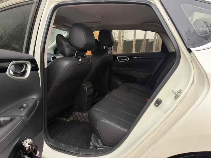 安阳20年日产轩逸5