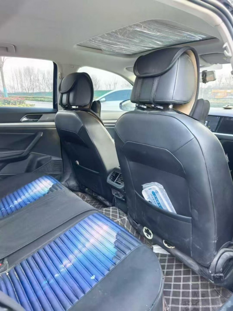 菏泽20年大众朗逸4