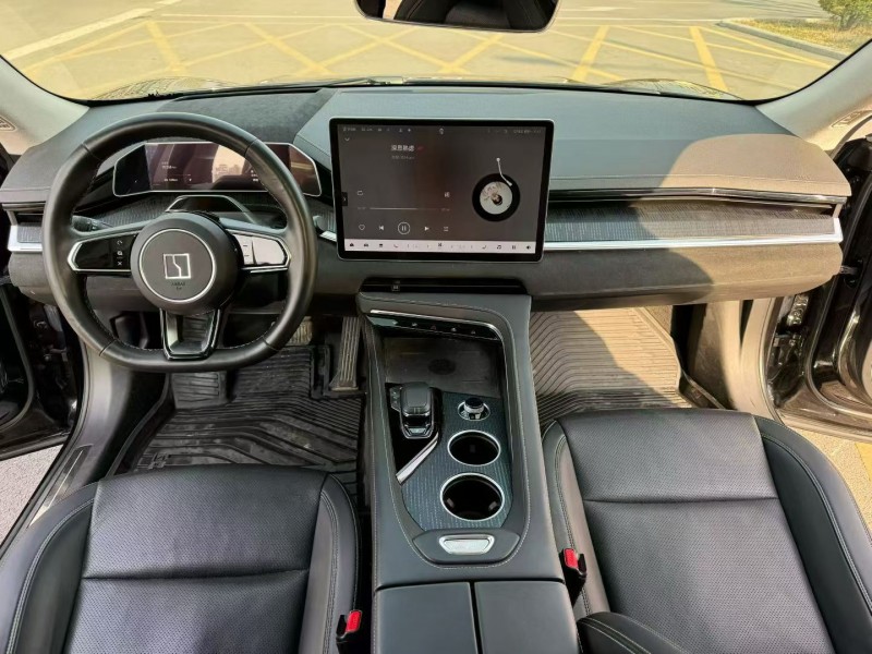 济宁23年极氪汽车0014