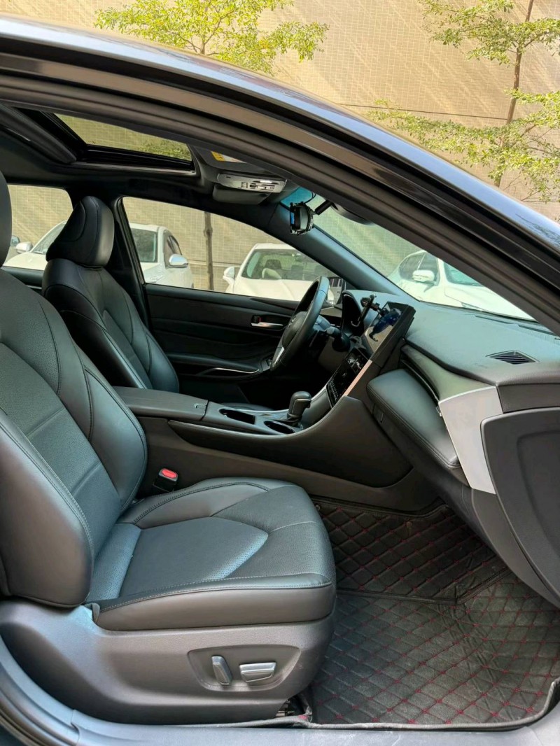 佛山24年丰田亚洲龙7